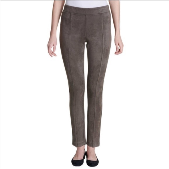 Andrew Marc pull on women’s pants, Taupe Sz M - Picture 3 of 3